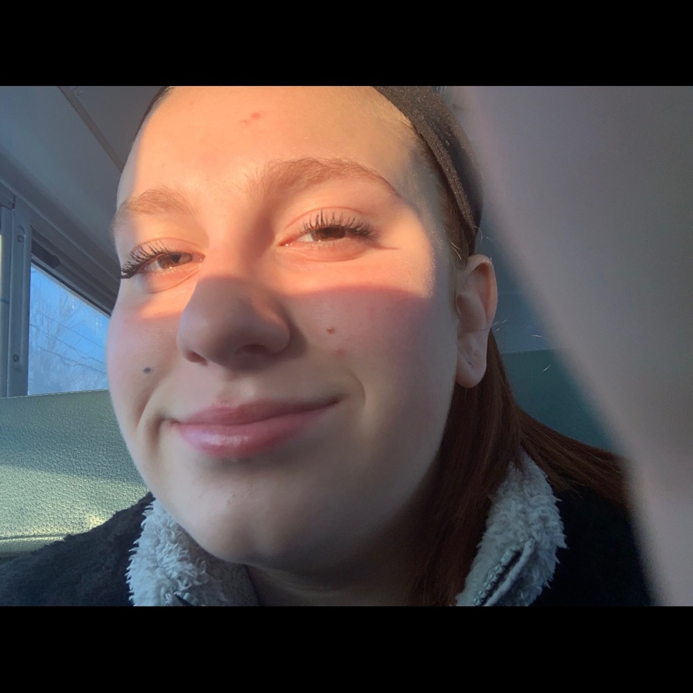 Meet your Posher, Carina